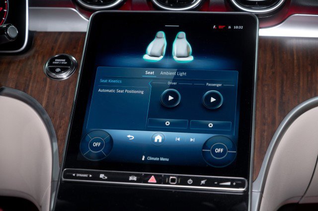 Used 2026 Mercedes-Benz C 300 Sedan image 16