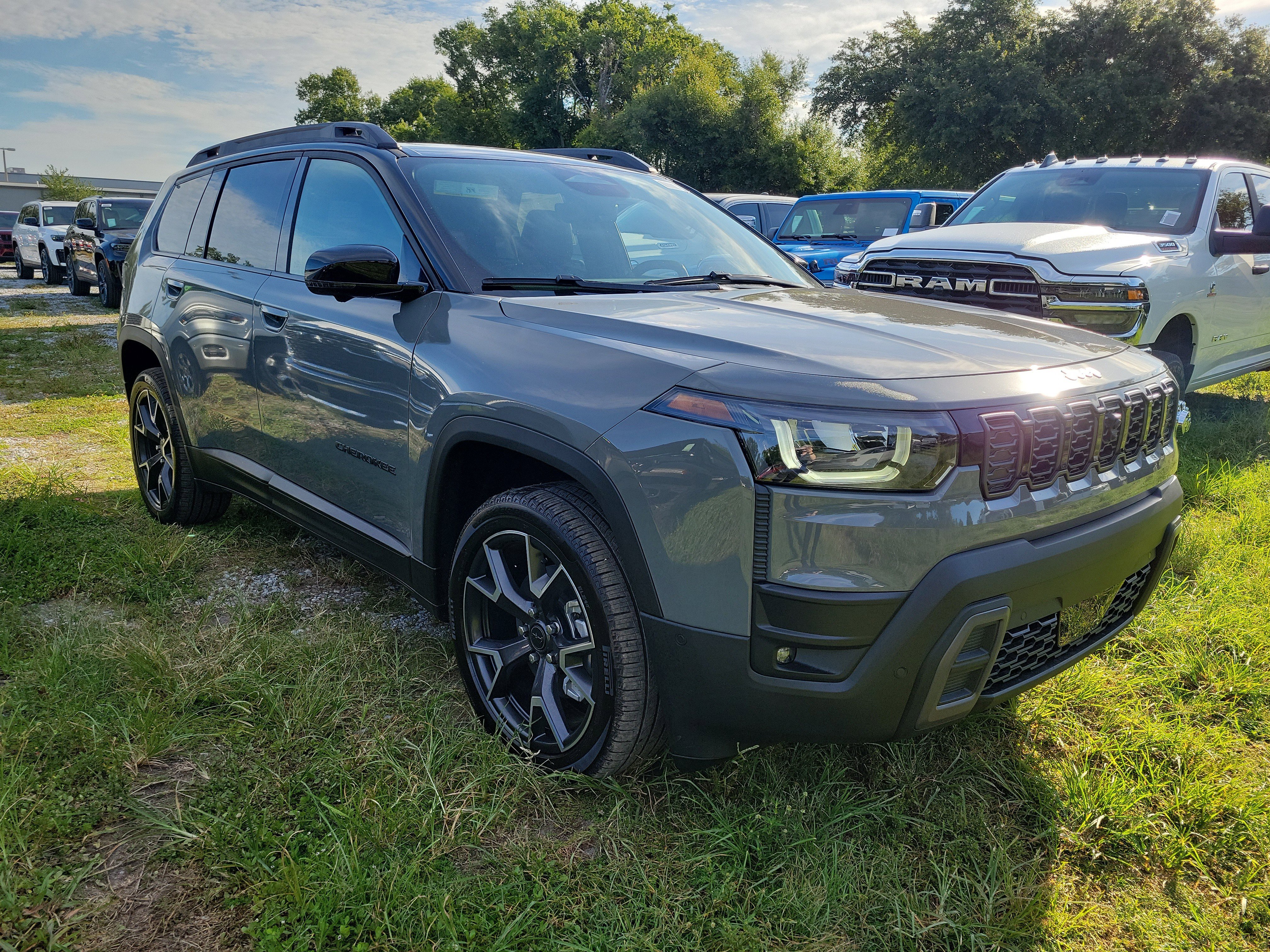 New 2026 Jeep Cherokee Overland AWD/4WD image 4