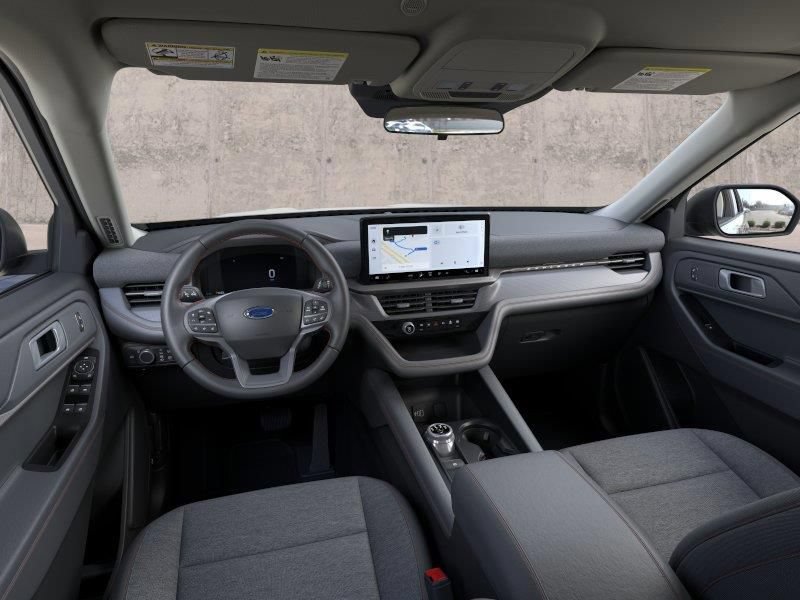 New 2026 Ford Explorer Active RWD image 9