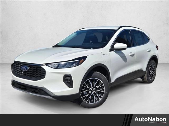 New 2026 Ford Escape SE w/ Class II Trailer Tow Package