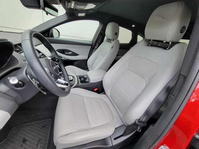 Used 2024 Jaguar E-PACE R-Dynamic SE AWD/4WD image 16