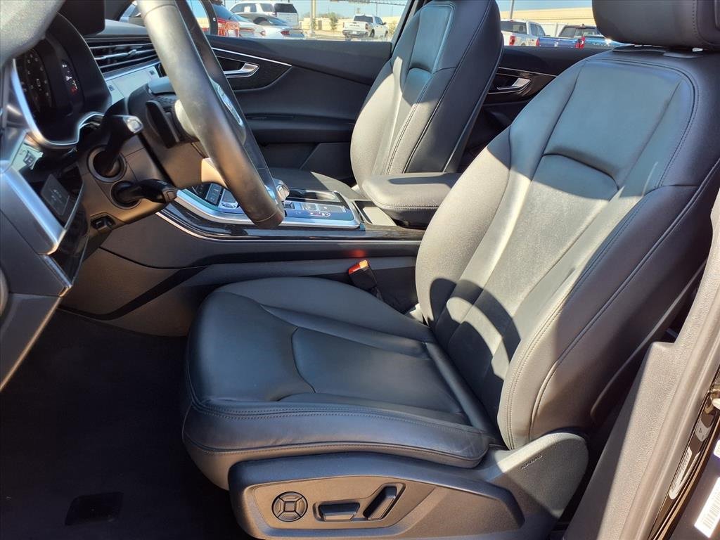 Used 2021 Audi Q7 3.0T Premium w/ Convenience Package image 16