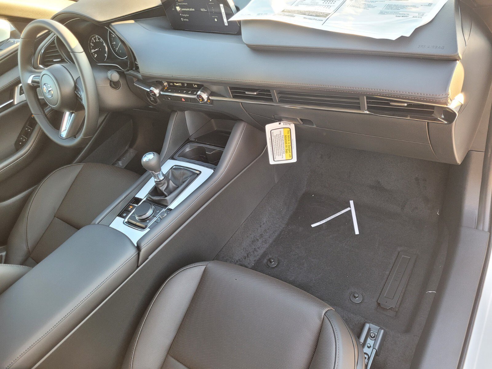 New 2026 MAZDA MAZDA3 2.5 S Hatchback w/ Premium Pkg FWD image 16