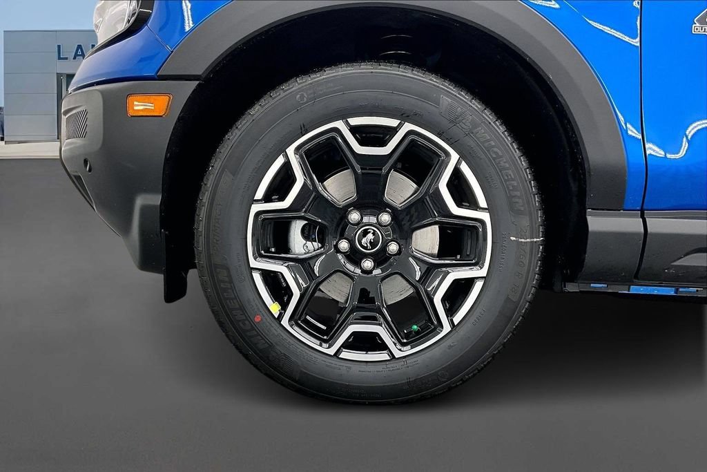 New 2025 Ford Bronco Sport Outer Banks w/ Outer Banks Tech Package+ AWD/4WD image 13