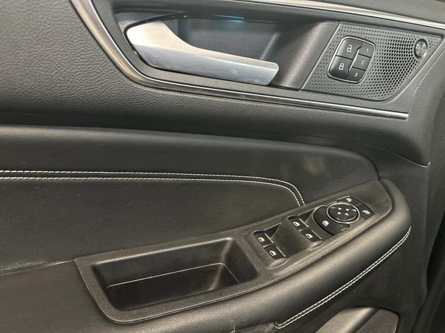 Certified 2024 Ford Edge Titanium w/ Equipment Group 301A image 30