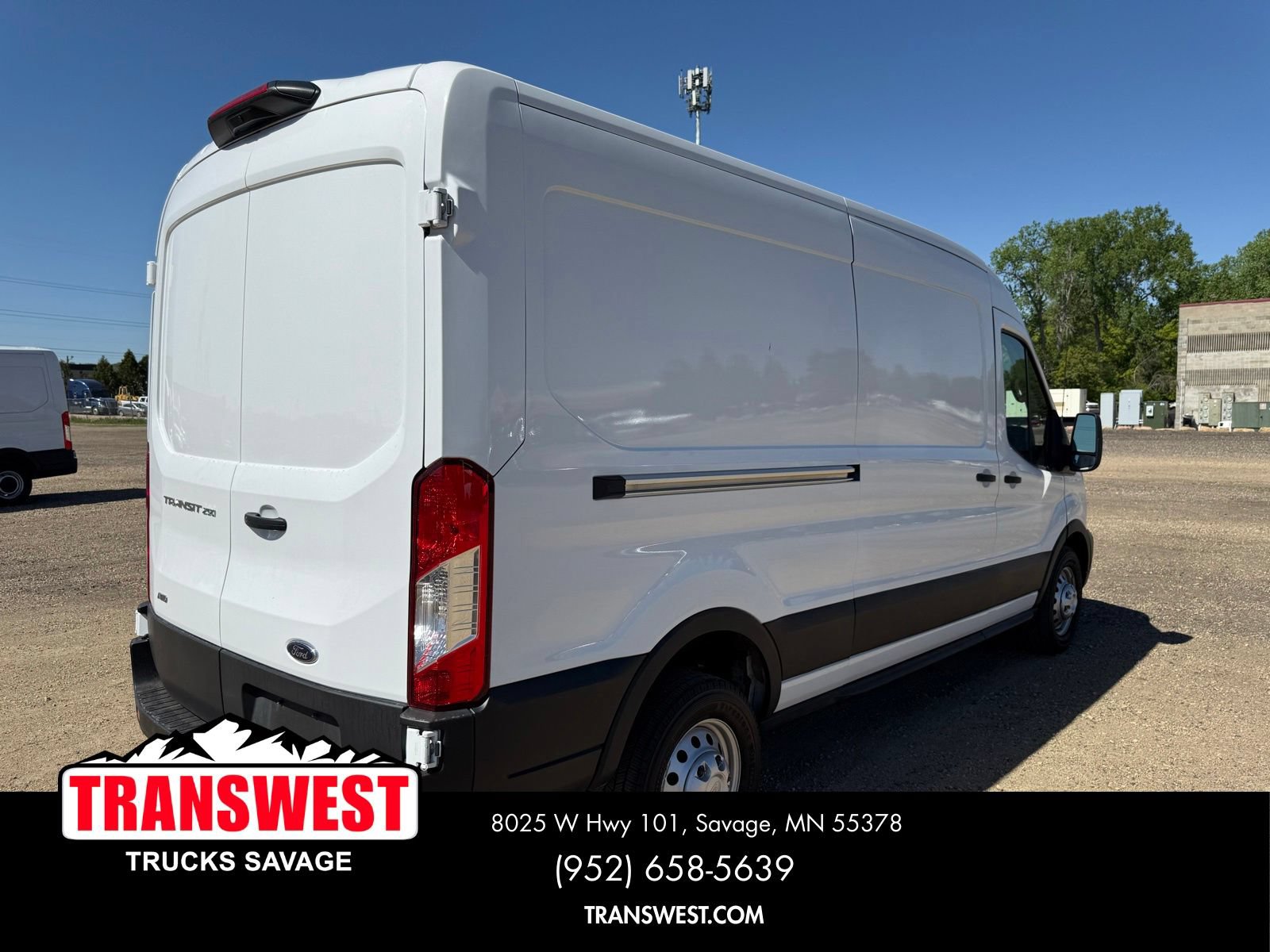 Used 2023 Ford Transit 250 Medium Roof AWD image 14