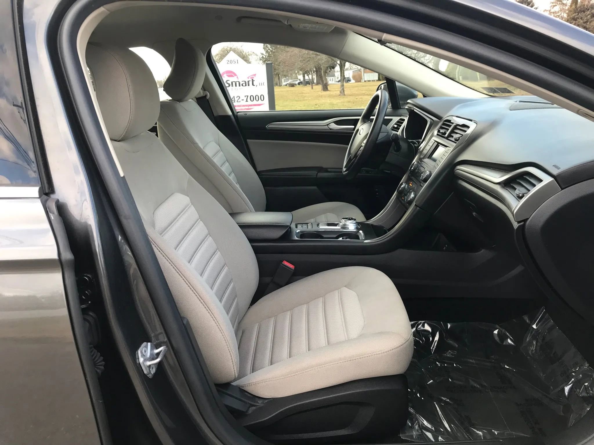 Used 2017 Ford Fusion S image 46
