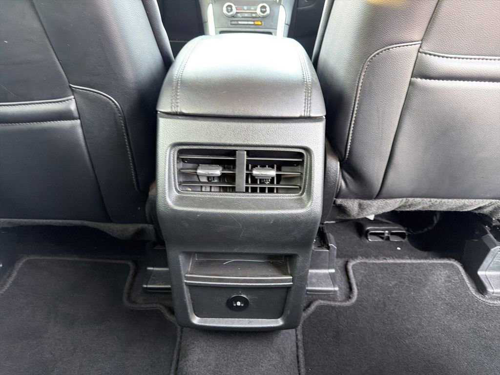 Used 2024 Ford Edge SEL AWD/4WD image 20