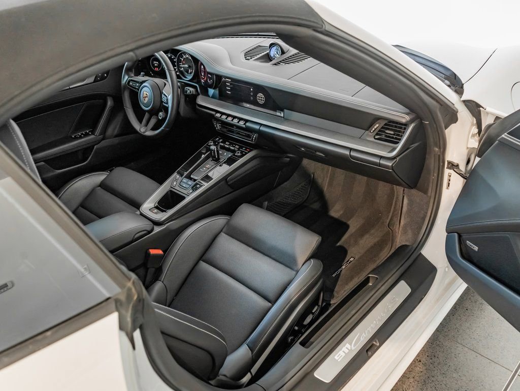 Certified 2024 Porsche 911 Carrera 4S image 24