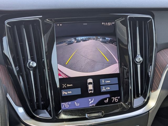 Used 2022 Volvo S60 B5 Momentum image 23