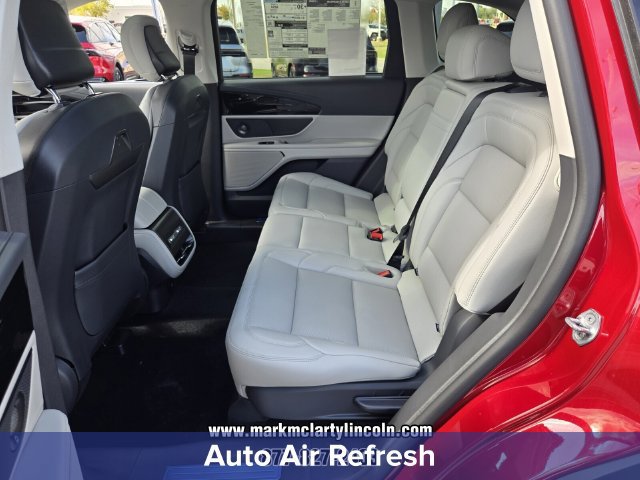 New 2026 Lincoln Nautilus Premier w/ Equipment Group 102A AWD/4WD image 10