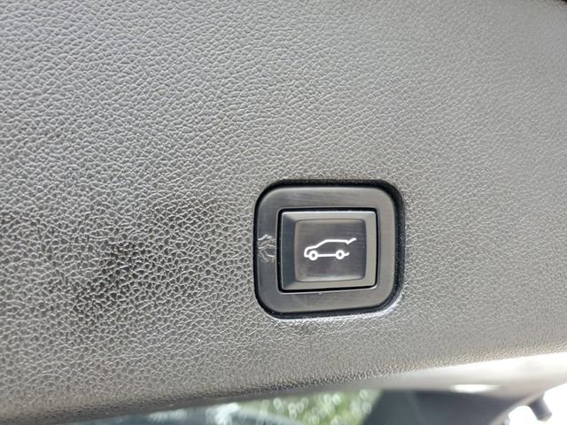 Certified 2023 Cadillac XT6 Premium Luxury w/ Technology Package image 10