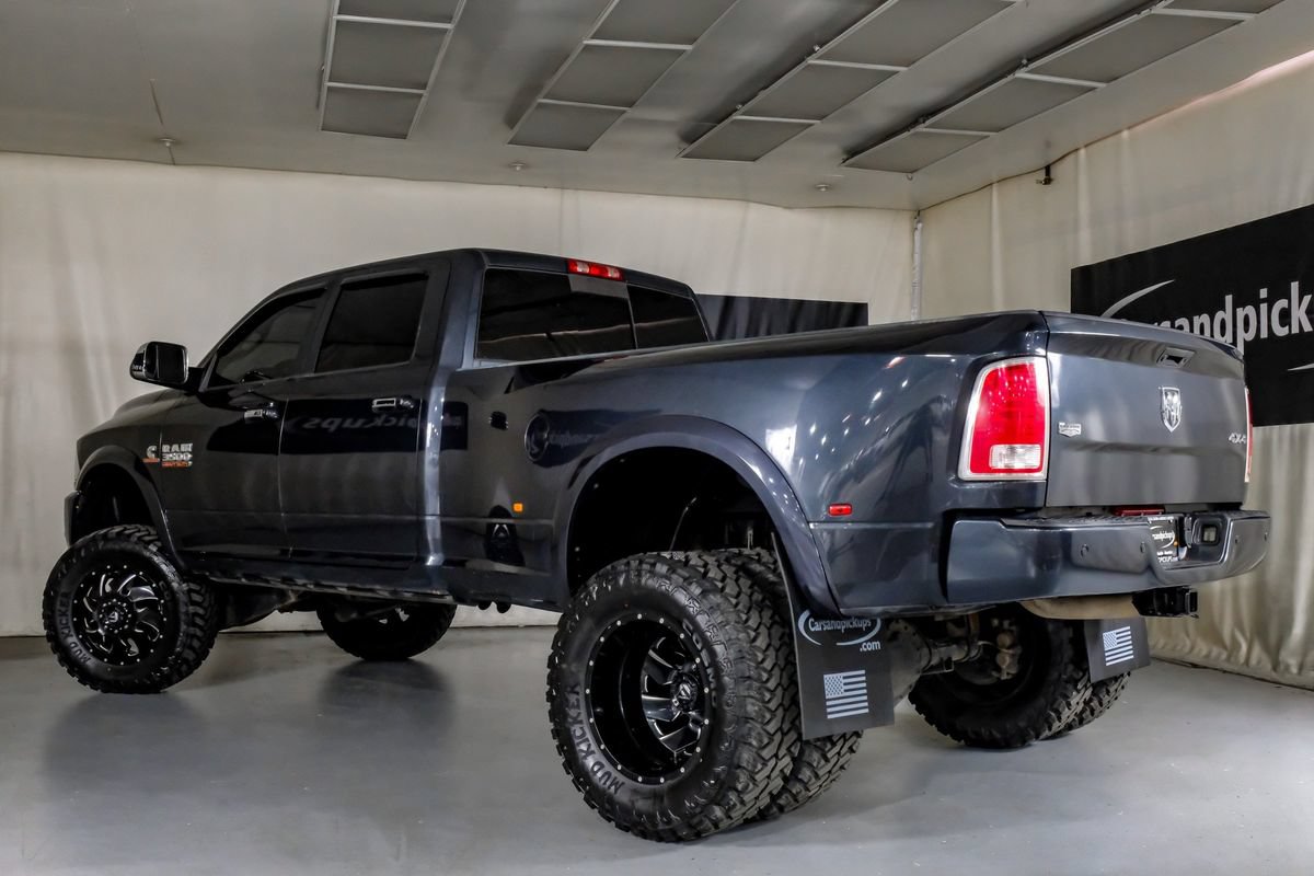 Used 2018 RAM 3500 Laramie w/ Protection Group AWD/4WD image 10