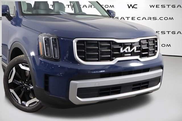 Used 2025 Kia Telluride S FWD image 49