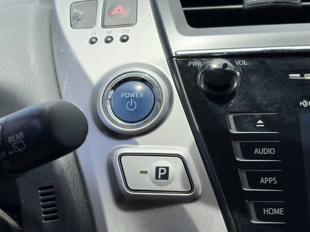 Certified 2017 Toyota Prius V FWD image 34