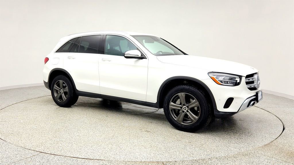 Used 2022 Mercedes-Benz GLC 300 4MATIC image 3