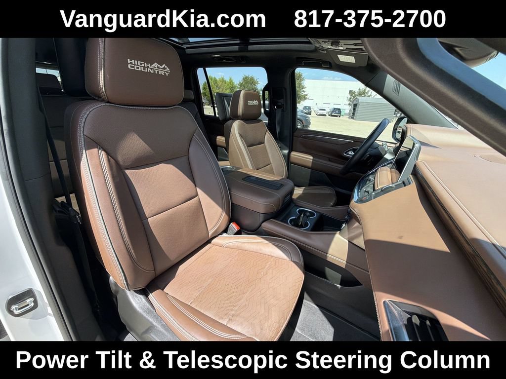 Used 2024 Chevrolet Suburban High Country w/ Advanced Technology Package AWD/4WD image 29