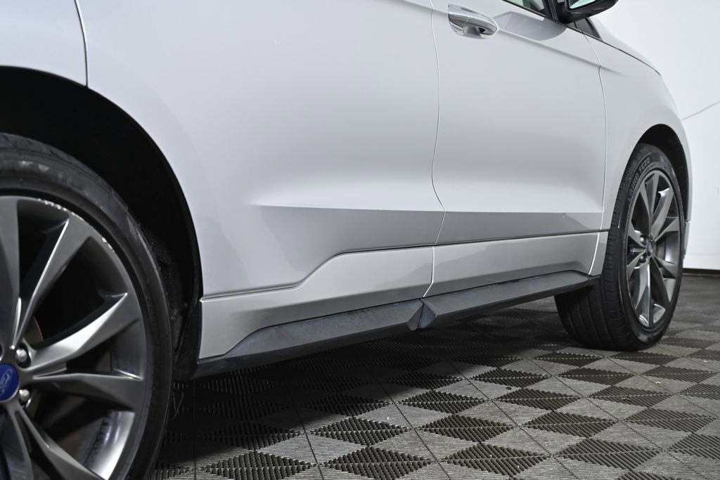 Used 2016 Ford Edge Sport w/ Equipment Group 401A image 10