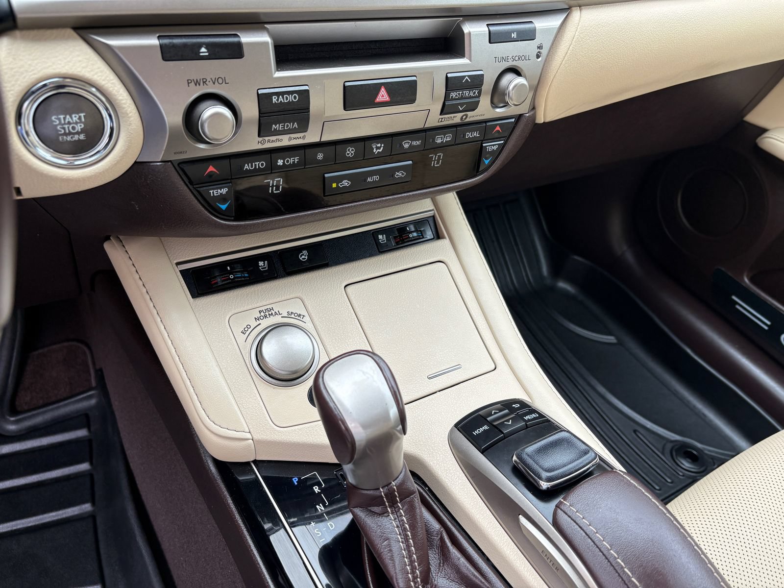 Used 2018 Lexus ES 350 w/ Navigation System Package FWD image 26