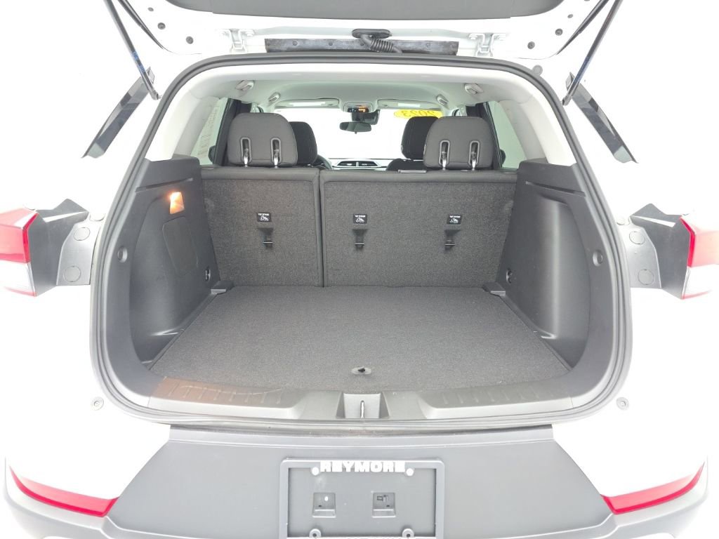 Certified 2023 Chevrolet TrailBlazer LT FWD image 44