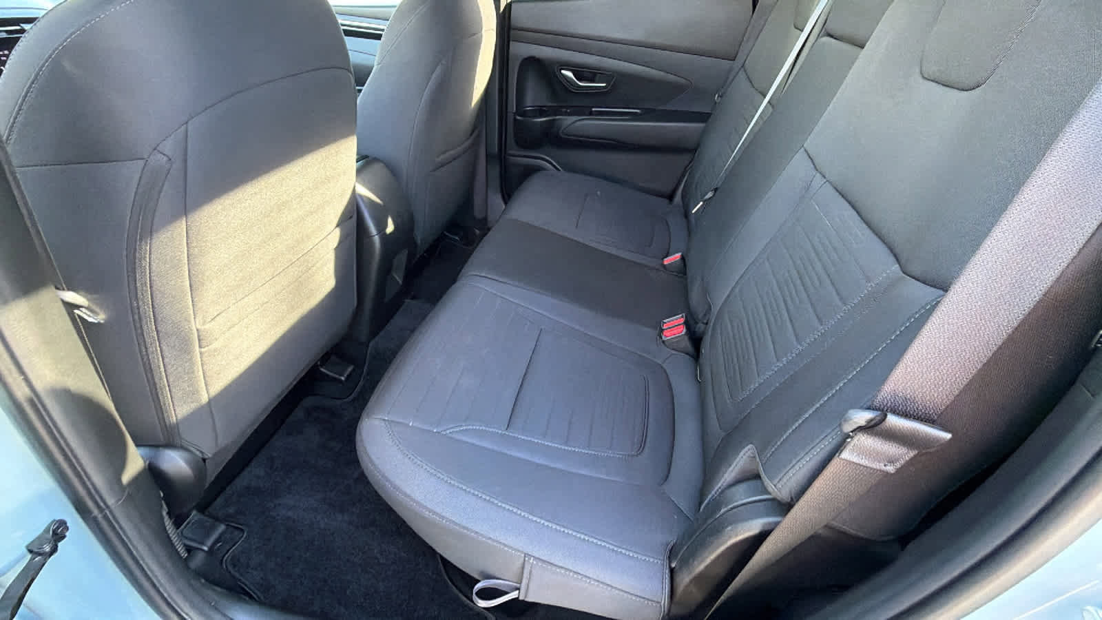 Used 2023 Hyundai Santa Cruz SE image 24