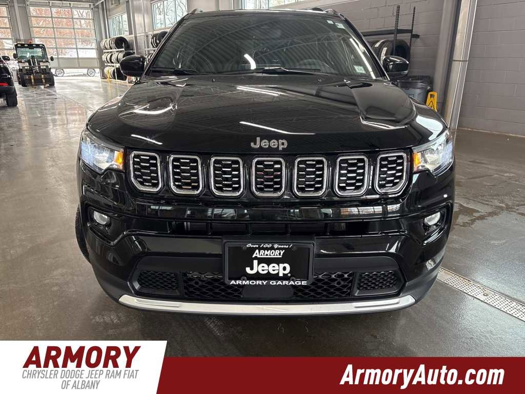 Used 2025 Jeep Compass Limited image 2