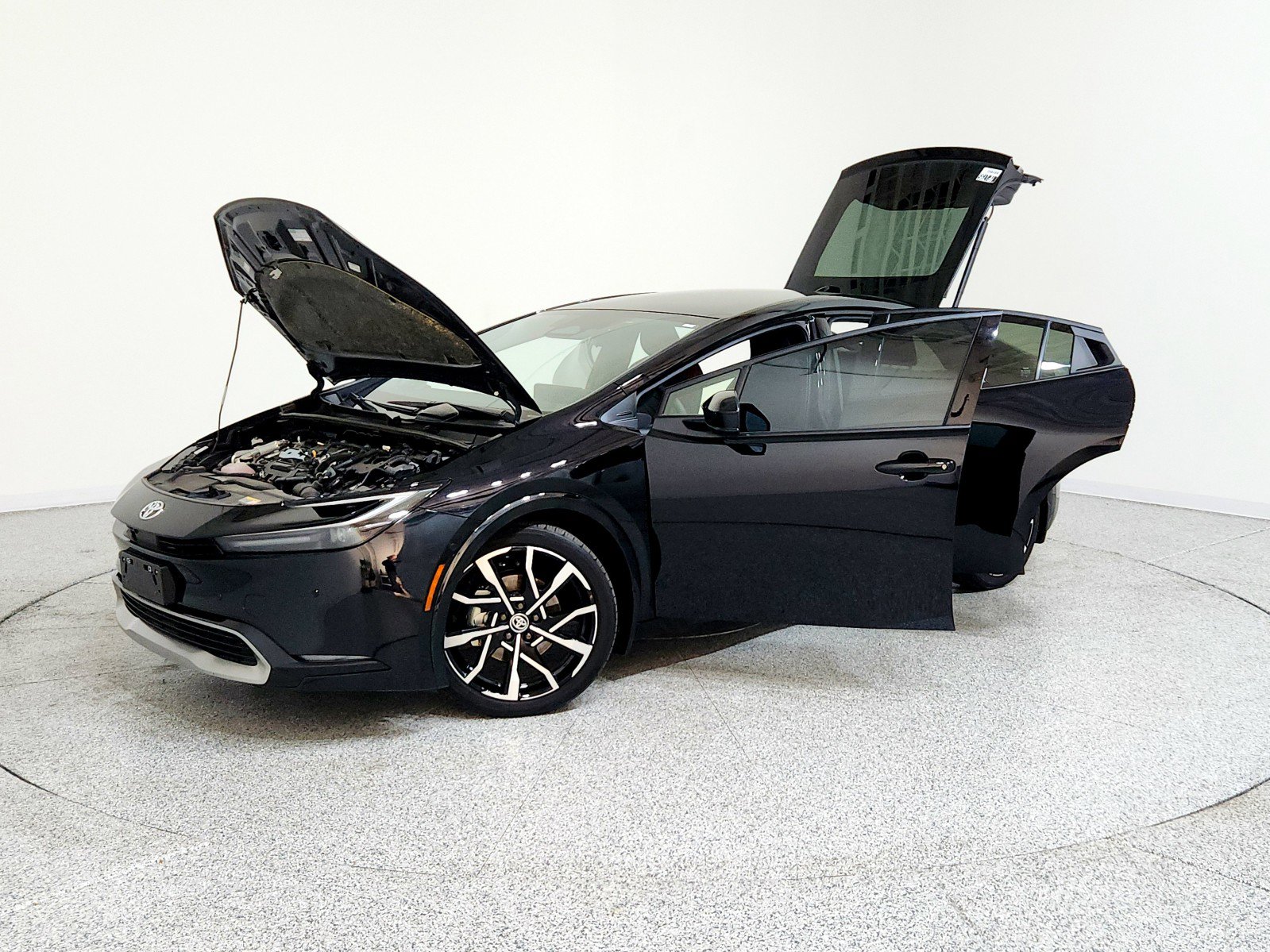 Used 2024 Toyota Prius Prime image 8