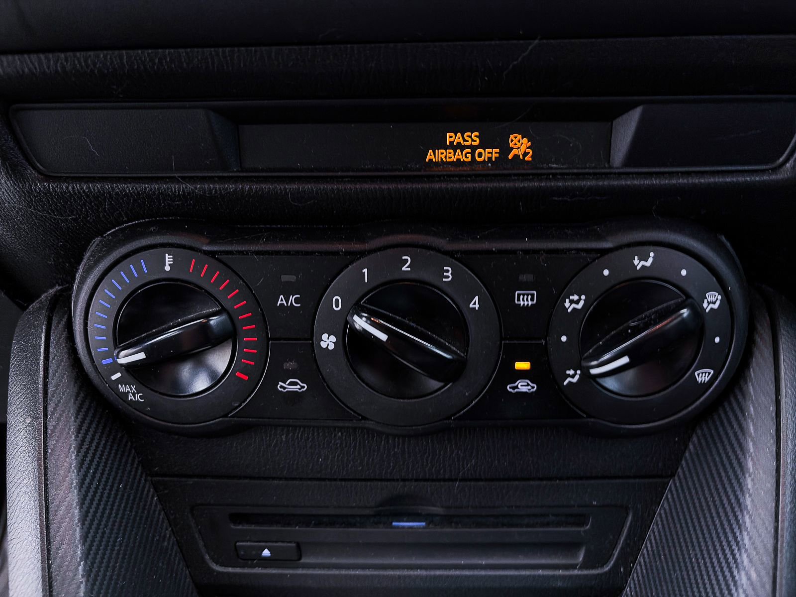 Used 2016 MAZDA CX-3 Sport image 17