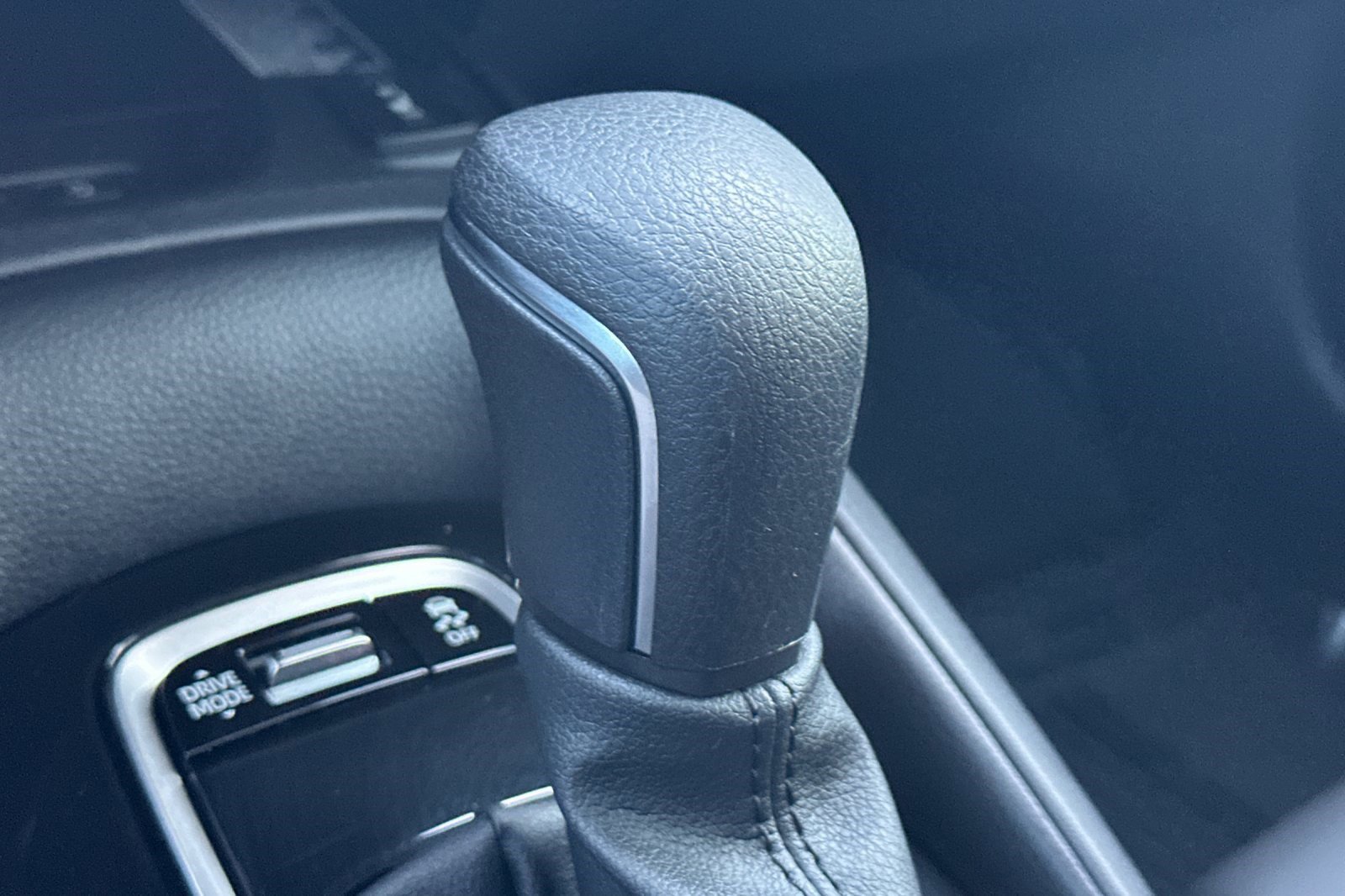 Used 2025 Toyota Corolla XSE image 27