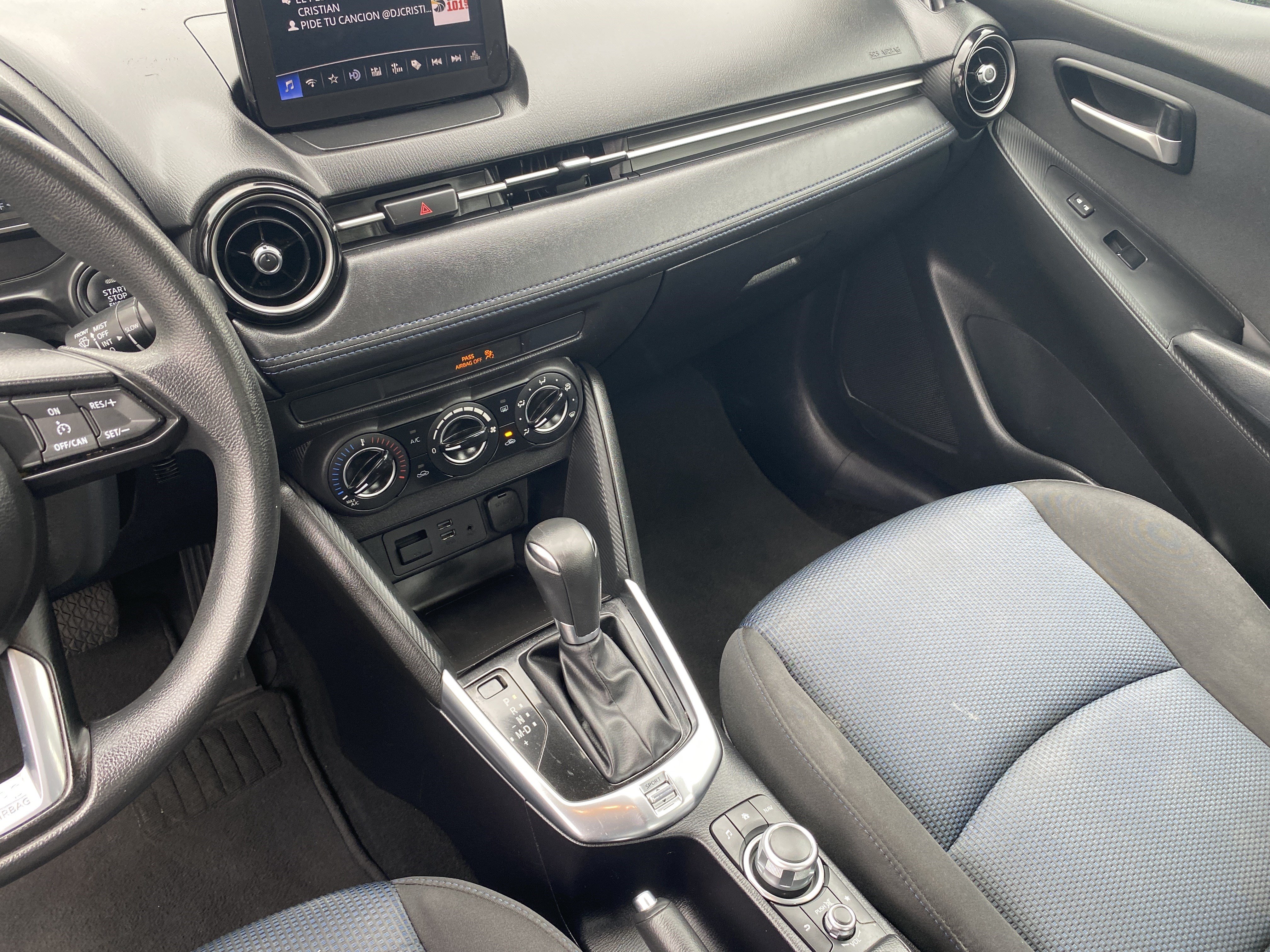 Used 2019 Toyota Yaris LE FWD image 14
