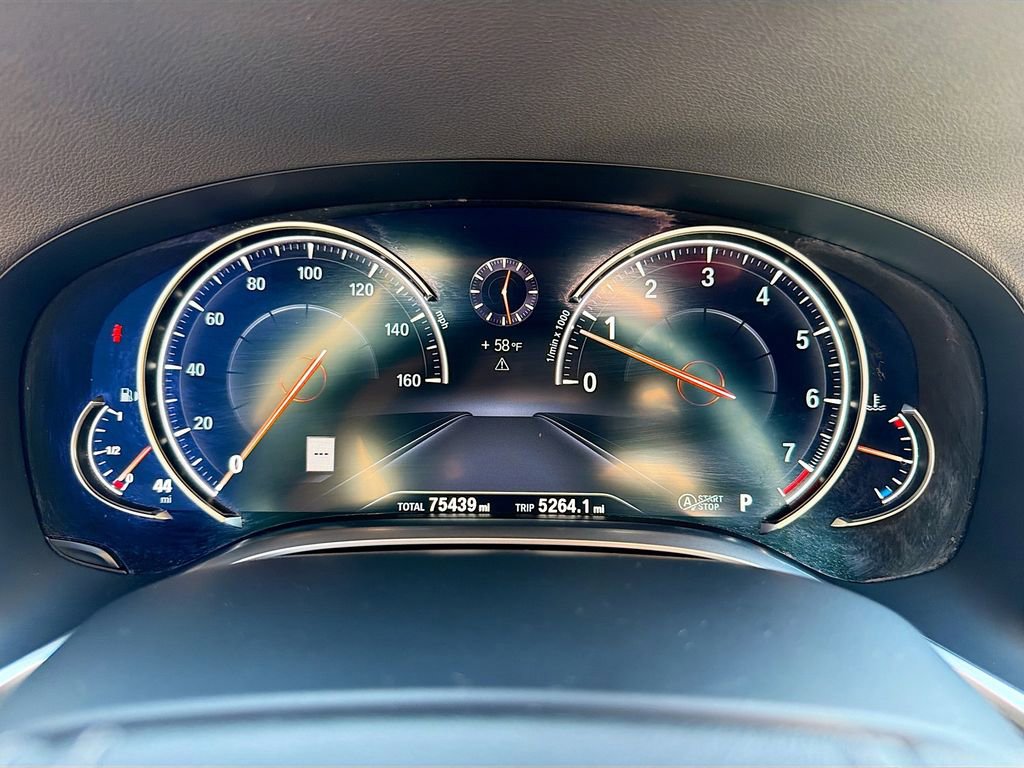 Used 2019 BMW 750i xDrive w/ M Sport Package image 43