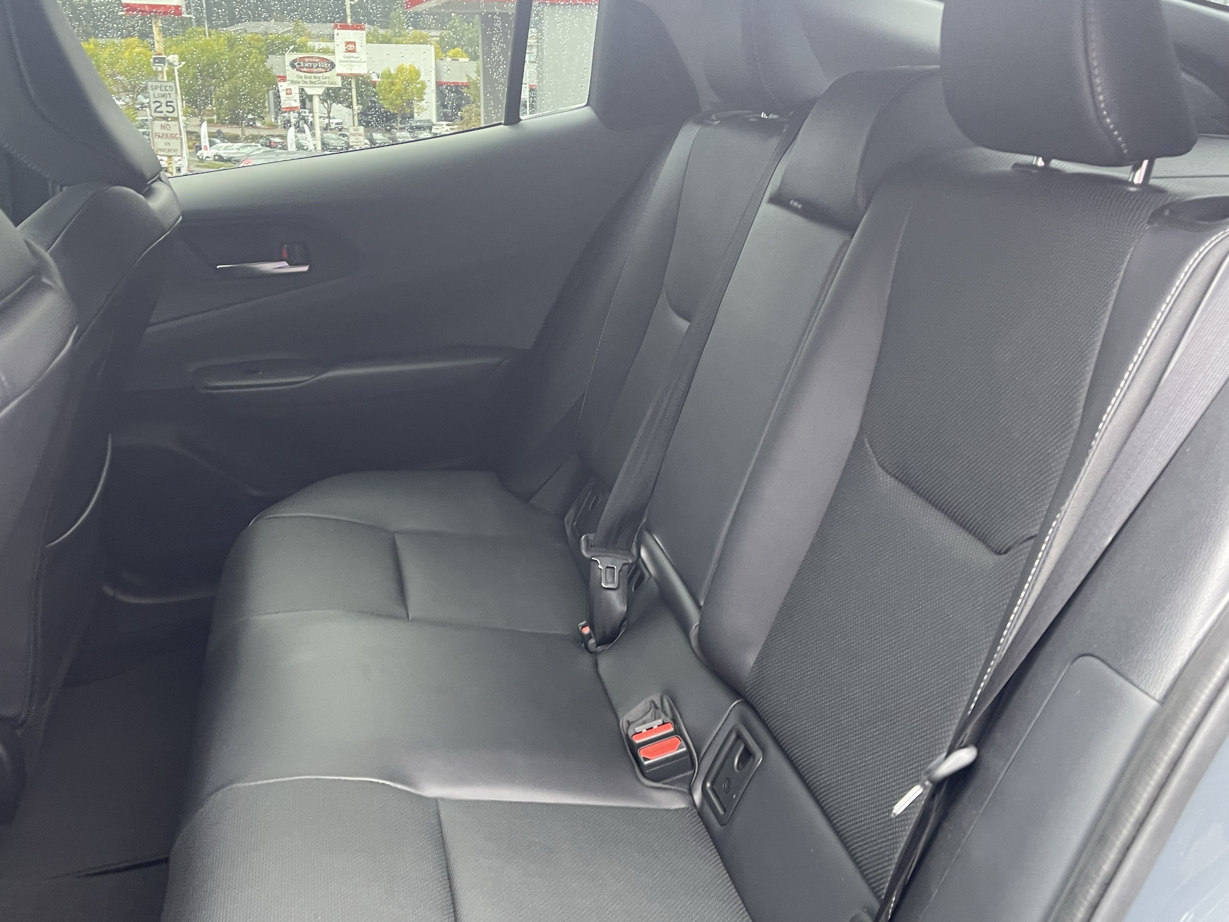 Certified 2024 Toyota Prius XLE FWD image 16