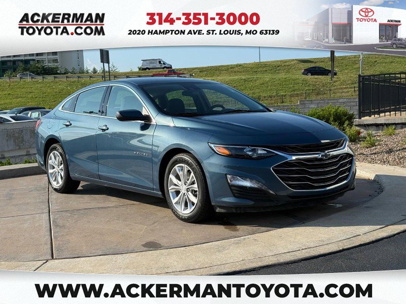 Used 2025 Chevrolet Malibu LT image 1