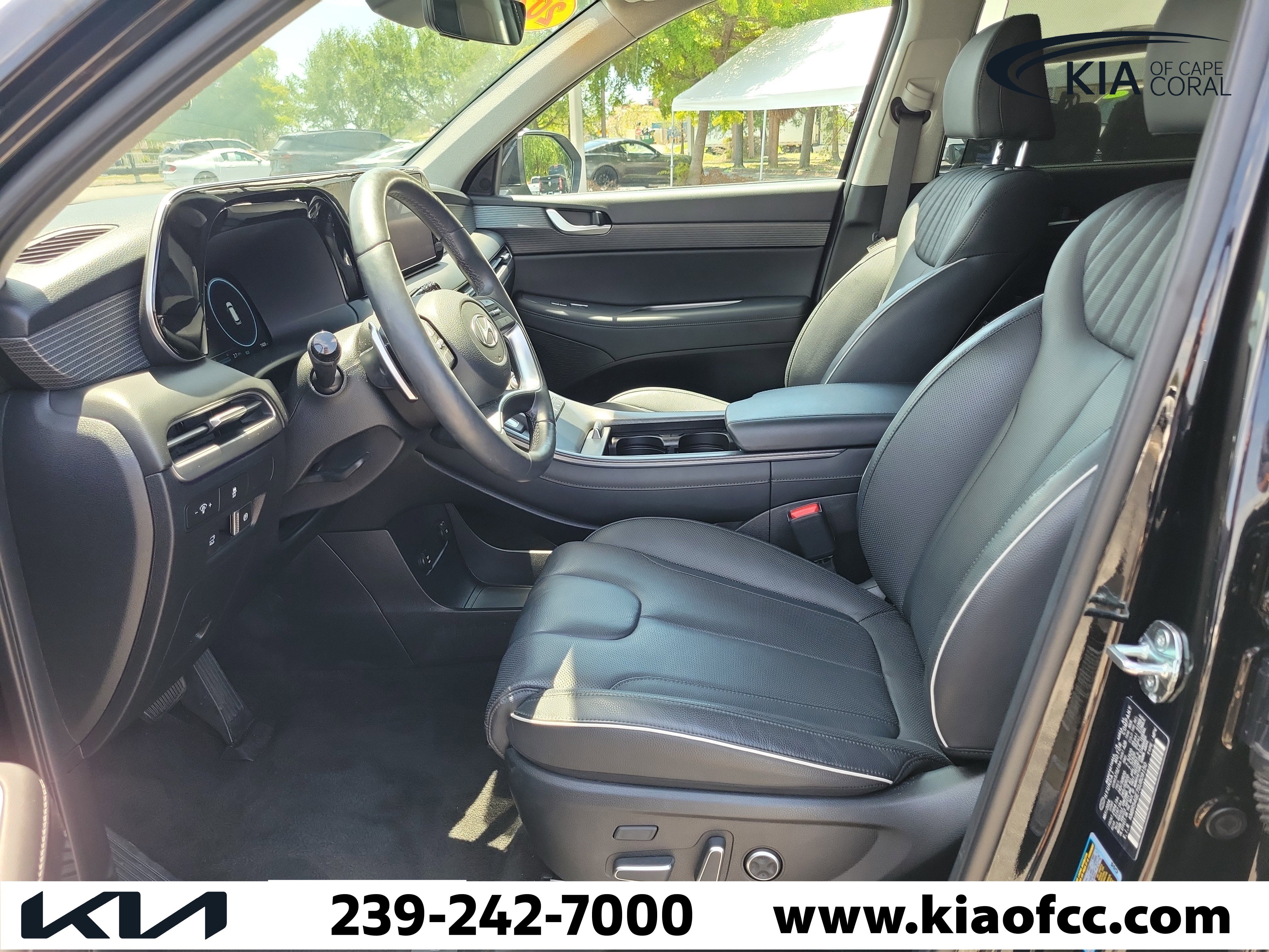 Used 2025 Hyundai Palisade Limited image 23