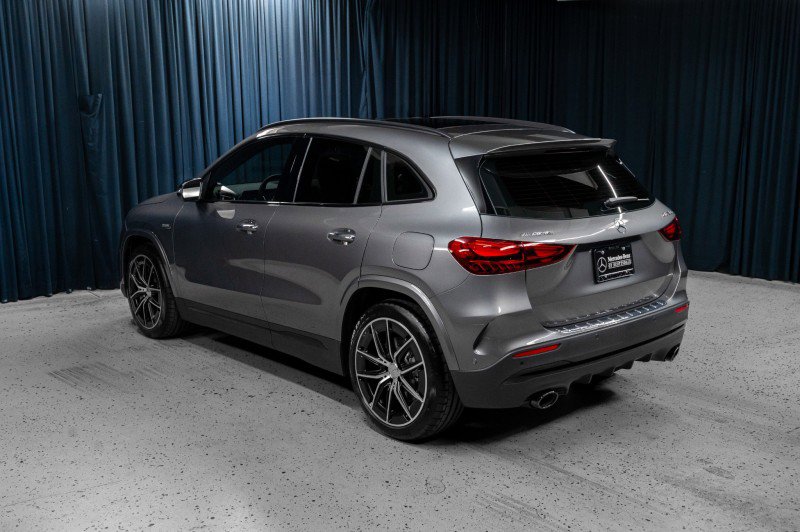 New 2026 Mercedes-Benz GLA 35 AMG 4MATIC image 9