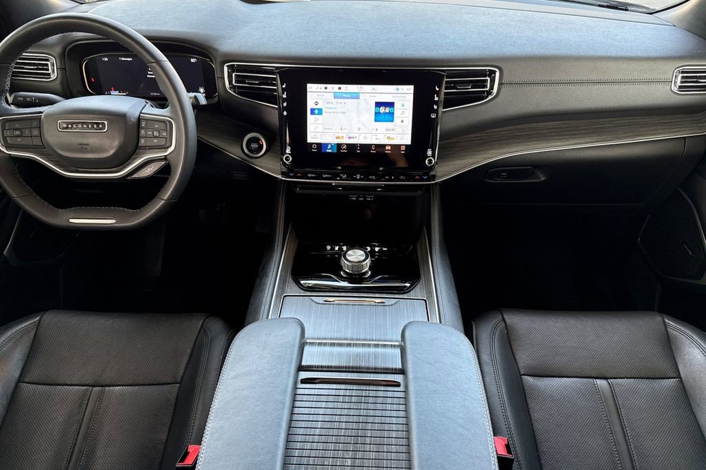 Used 2024 Jeep Wagoneer Series II w/ Flexible Seating Group image 20