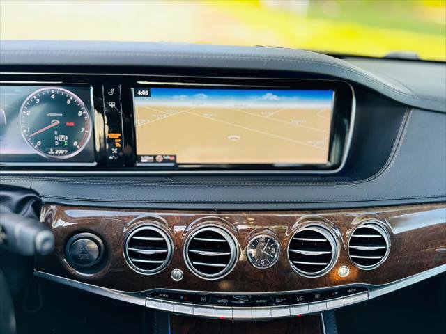 Used 2015 Mercedes-Benz S 550 4MATIC Sedan image 12