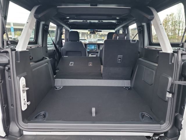 New 2025 Ford Bronco 4-Door AWD/4WD image 60