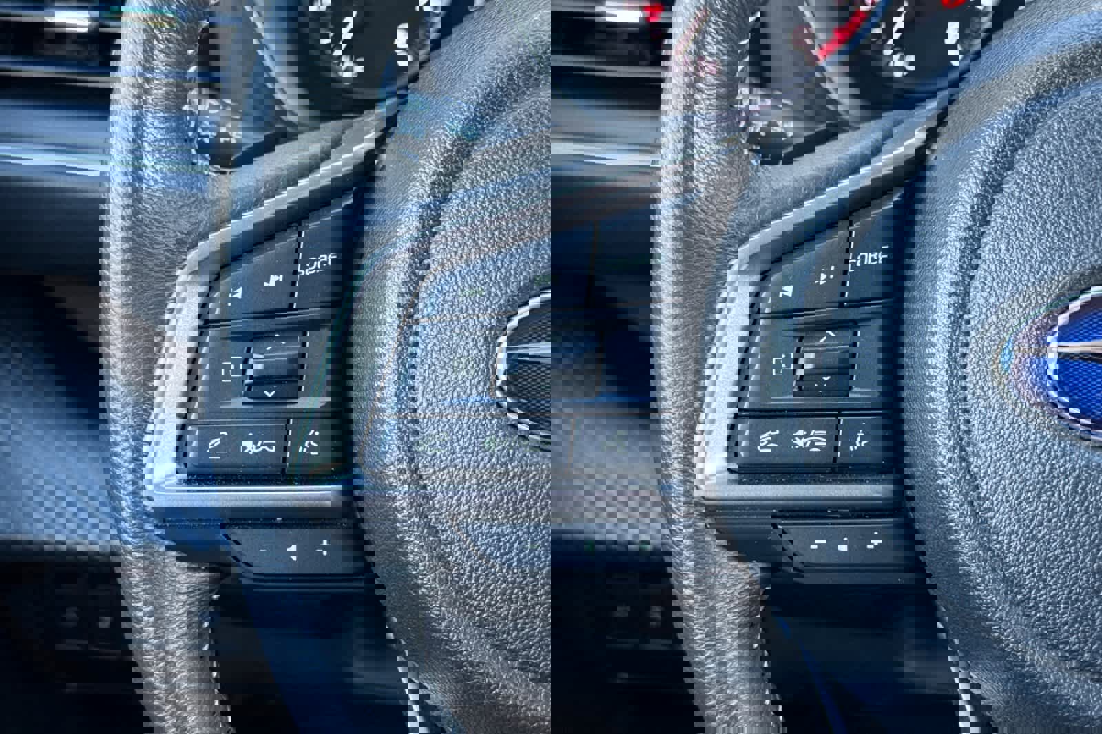 Certified 2024 Subaru Ascent Premium w/ Convenience Package image 27