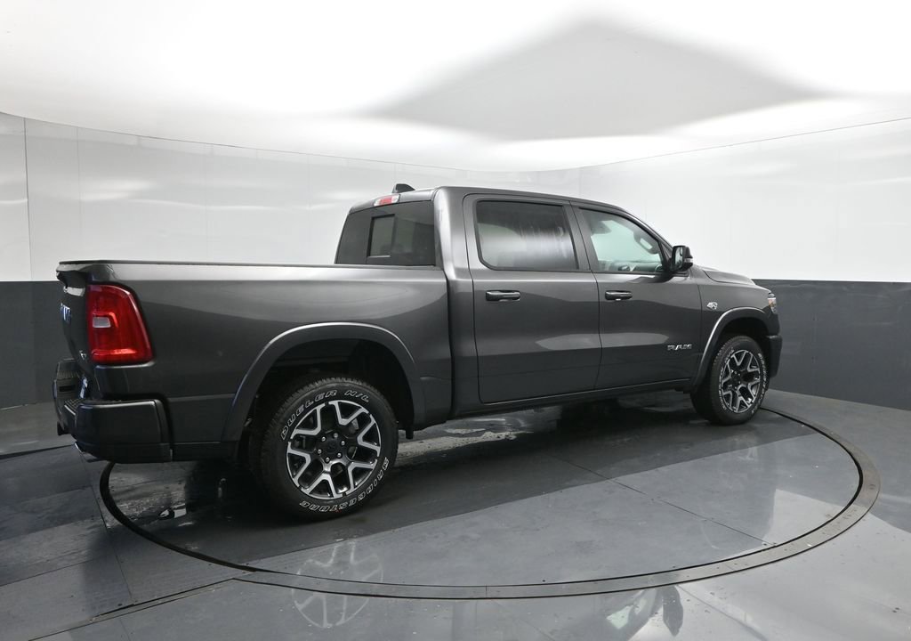 New 2026 RAM 1500 Laramie w/ Sport Appearance Package AWD/4WD image 15
