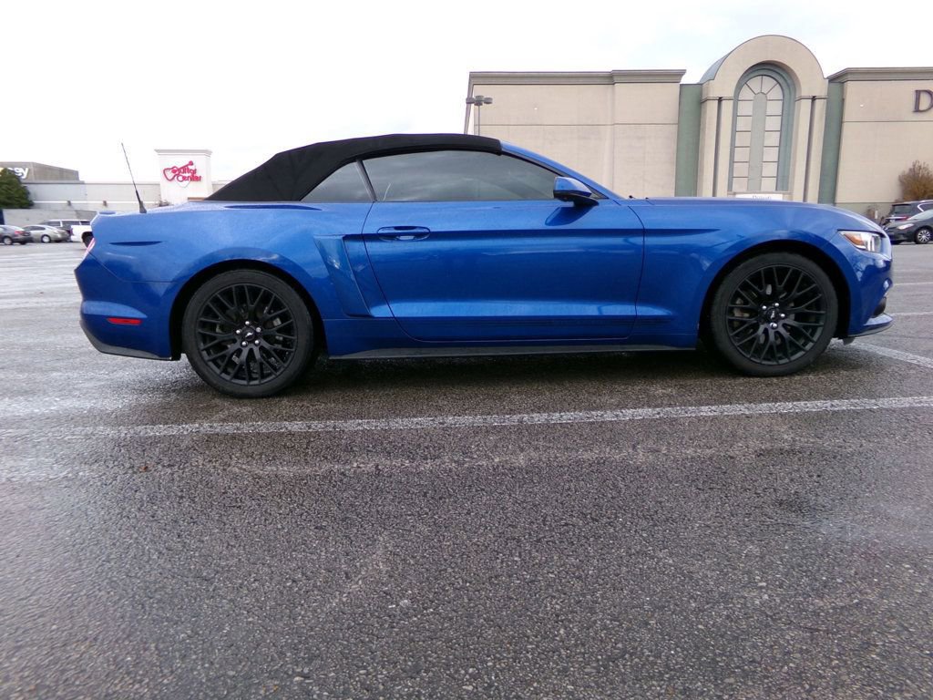 Used 2017 Ford Mustang Premium w/ Equipment Group 201A image 5