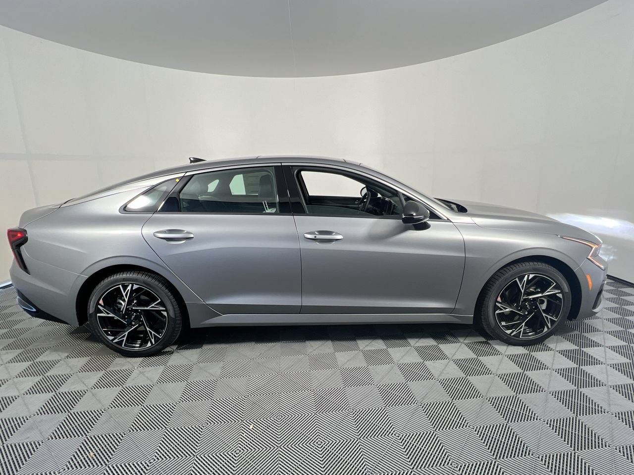 New 2026 Kia K5 GT-Line FWD image 2