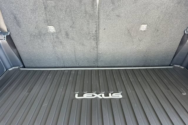 New 2026 Lexus TX 500h AWD image 14