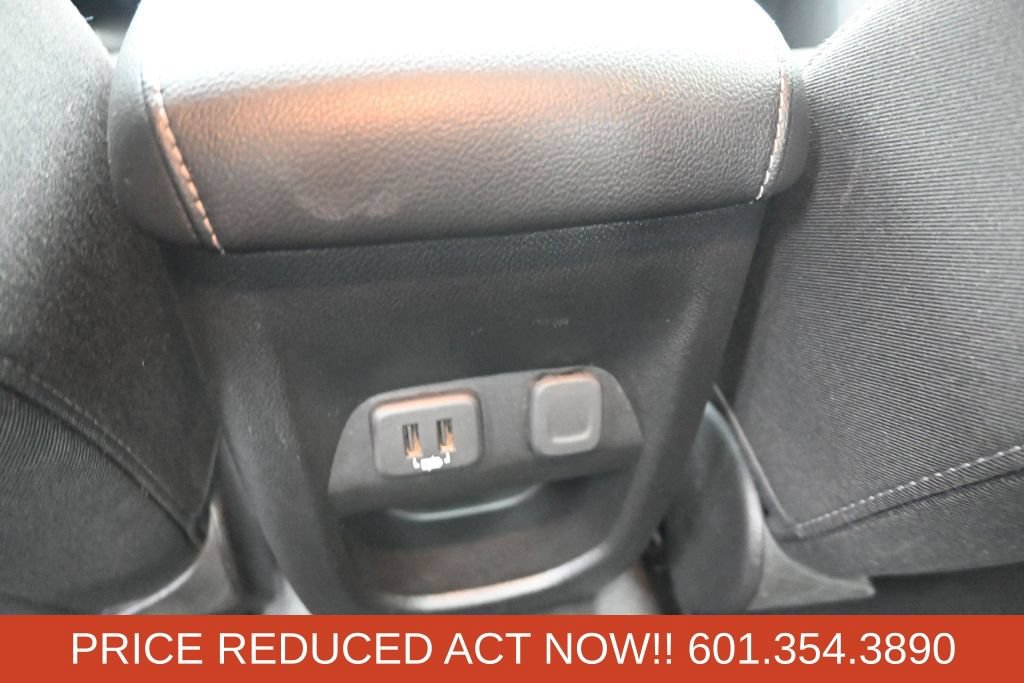 Used 2021 GMC Canyon Elevation w/ Driver Alert Package AWD/4WD image 19