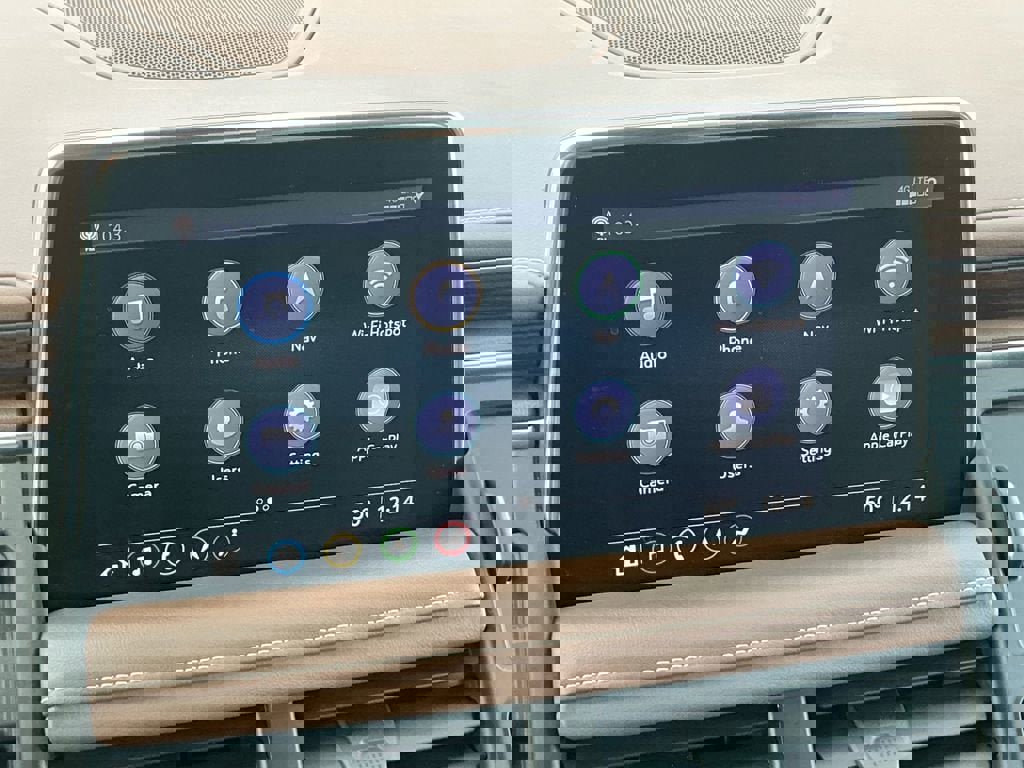 Used 2021 Chevrolet Tahoe High Country image 16