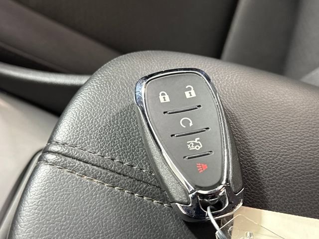 Used 2024 Chevrolet Malibu LT image 40