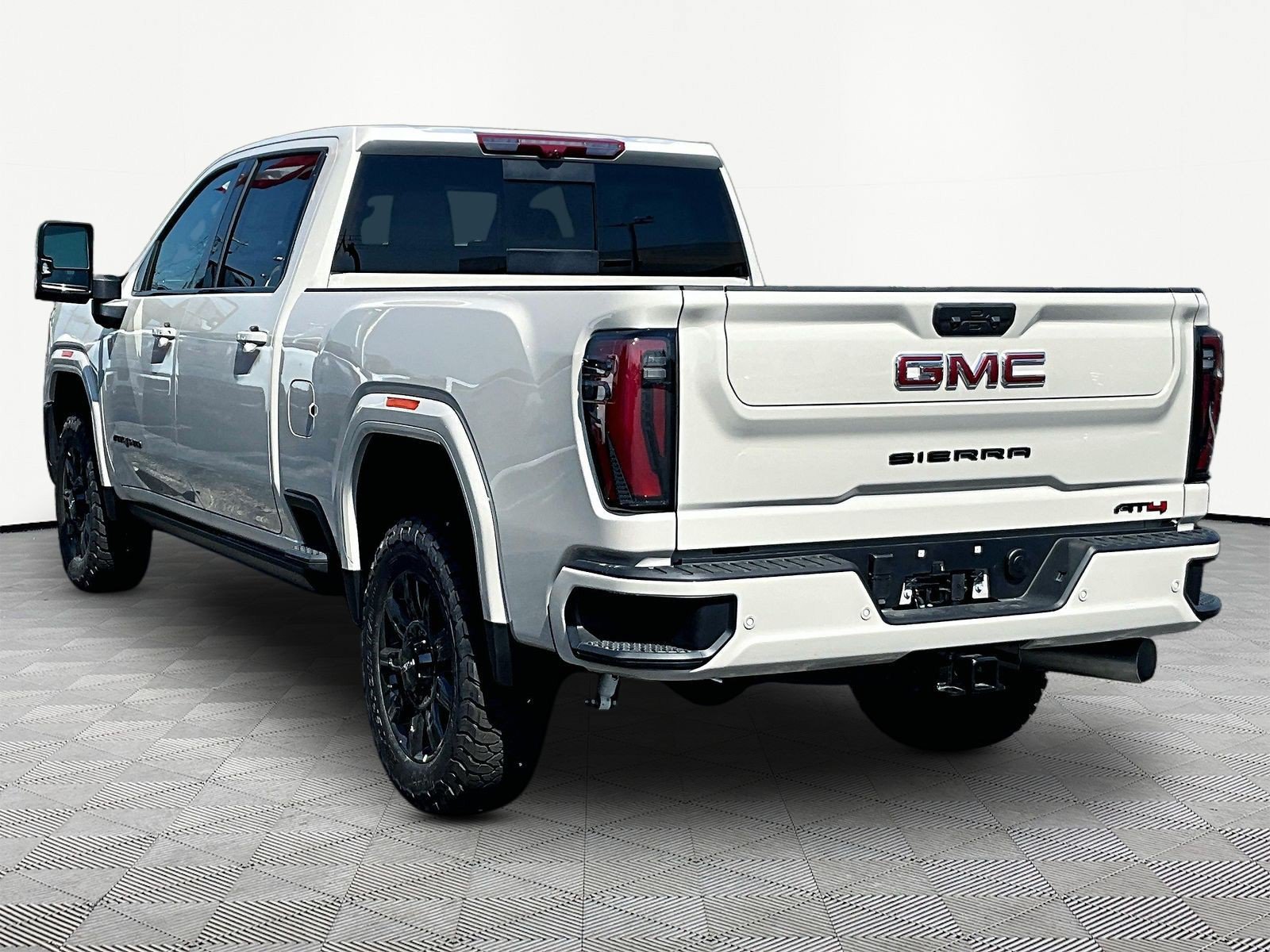 New 2026 GMC Sierra 2500 AT4 w/ AT4 Premium Plus Package AWD/4WD image 4