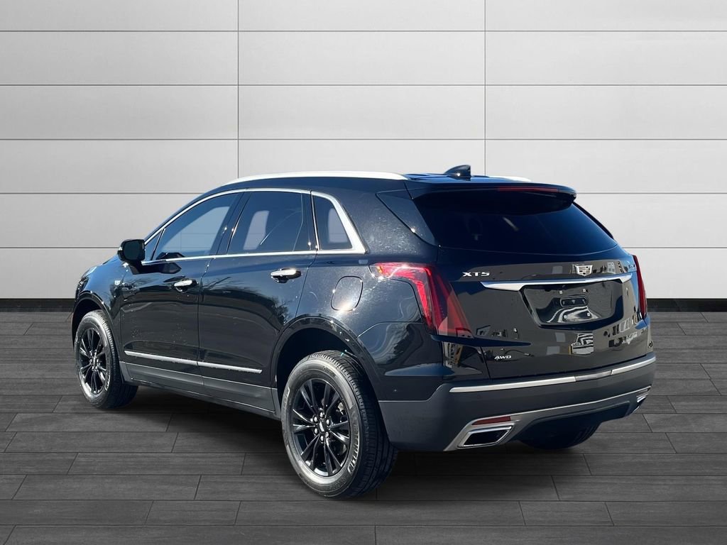 Certified 2022 Cadillac XT5 Premium Luxury image 3