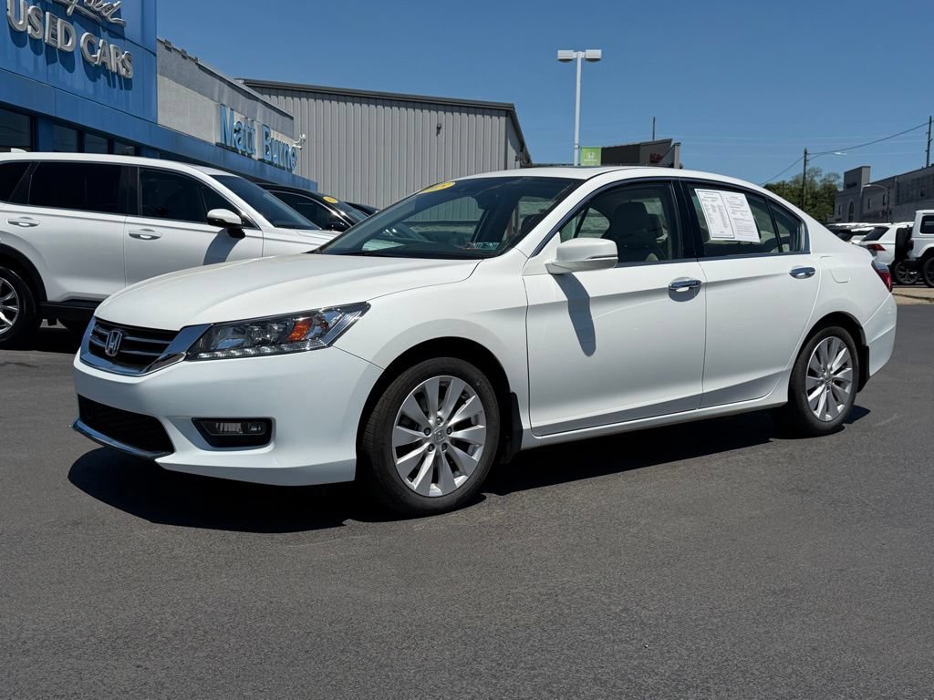 Used 2015 Honda Accord Touring image 1