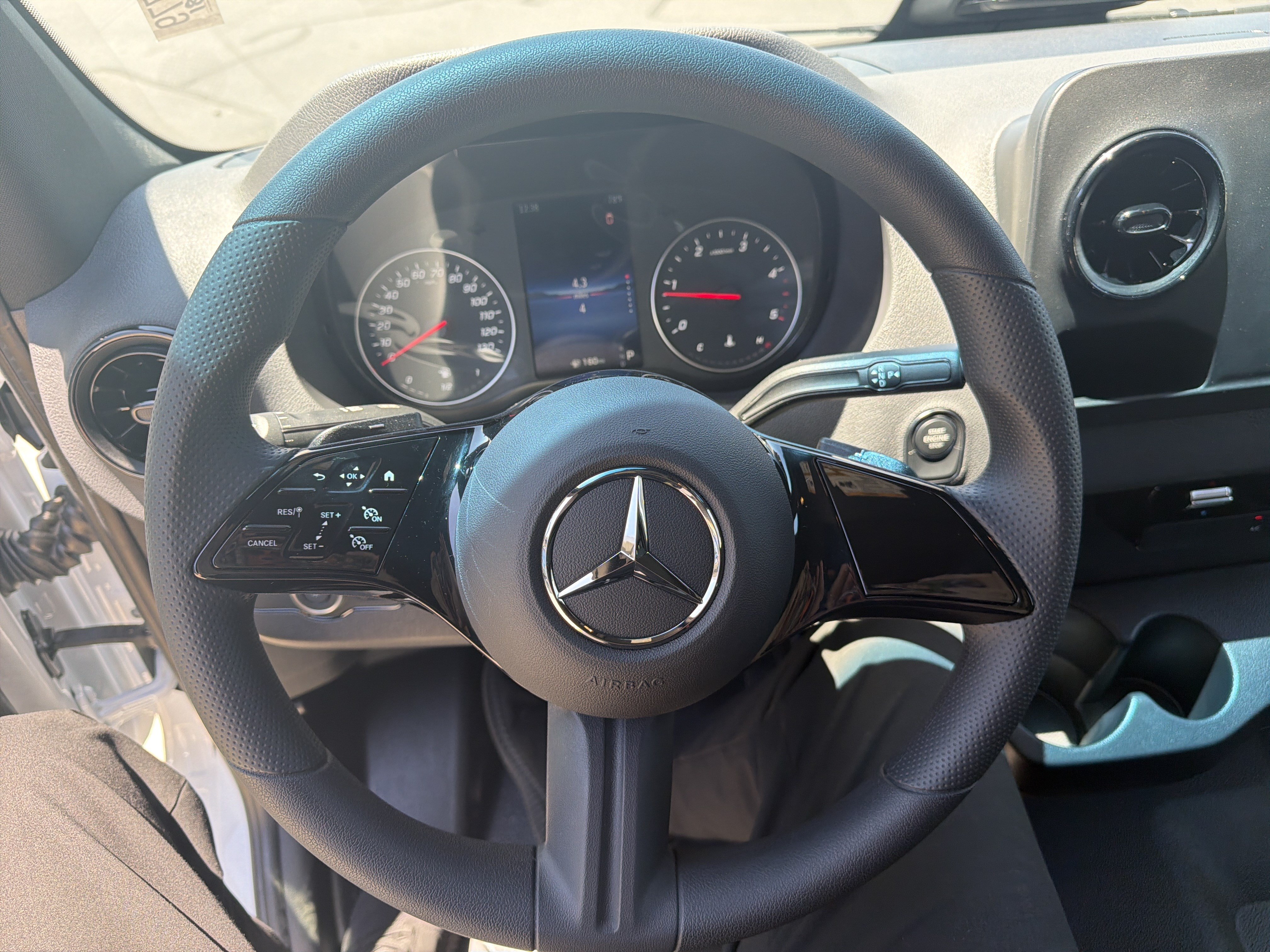 New 2026 Mercedes-Benz Sprinter 2500 image 19